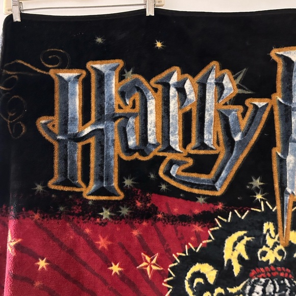 HARRY POTTER SOFT PLUSHY BLANKET/THROW HERMIONE RON & HOGWARTS 4FTx5FT - Picture 4 of 11